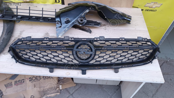 OPEL CORSA F ÖN PANJUR ÇIKMA ORJİNAL YEDEK PARÇA