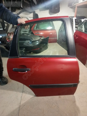 C3 SAĞ ARKA KAPI SÖKME ORJİNAL SAVAS OTO