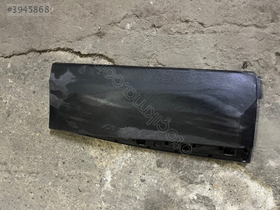 3008 sol arka kapı çıtası
