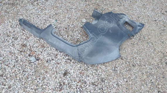 Dacia Duster 2015 sağ arka çamurluk