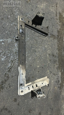 2010 RENAULT KANGOO 3 1.5 DİZEL ÖNDEN MARŞLI RADYATÖR ALT TABLA