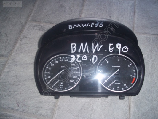 BMW 320 D E90 GÖSTERGE SAATİ
