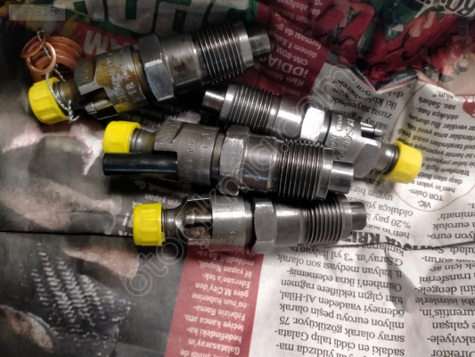 NİSSAN VANETTA ENJEKTÖR