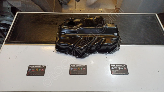 04E103600B VOLKSWAGEN GOLF KARTER 2013