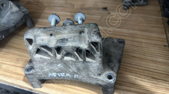 OPEL 1.3 DİZEL CDTİ MOTOR KULAĞI 55198220