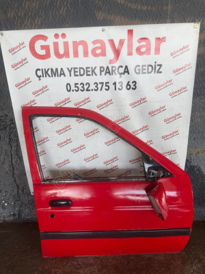 FORD ESCORT  SAĞ ÖN KAPI