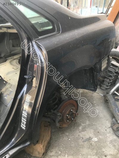 Volvo s80 kesme sol arka çamurluk komple cıkma