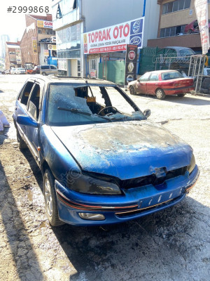PEUGEOT  106  KAPUT