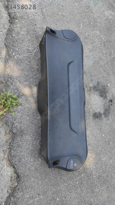 RENAULT CLİO 4 ARKA PANEL KAPLAMA