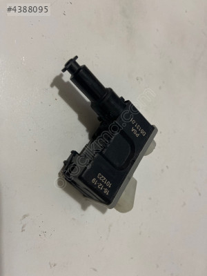 OPEL CORSA F DEPO KAPAĞI KİLİT MOTORU