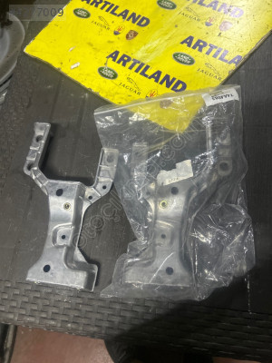 Jaguar f pace önpanel ayağı