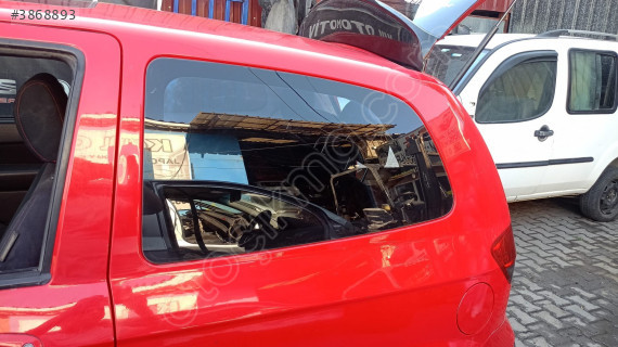 hyundai getz sol arka kelebek camı