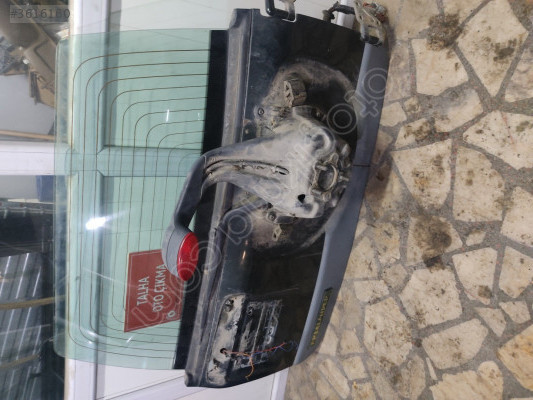 LAND ROVER FREELANDER 1 DOLU BAGAJ KAPAĞI ÇIKMA
