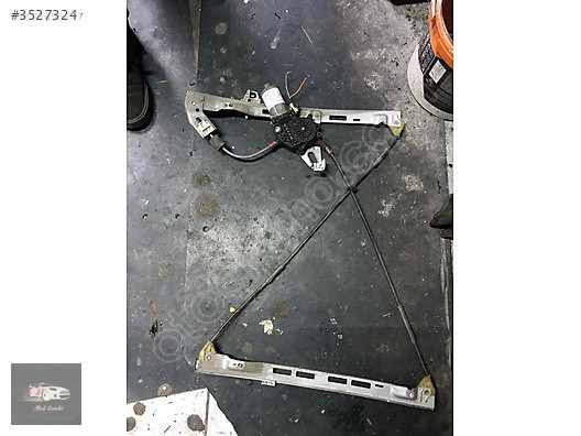 Peugeot 206 2006 model sağ ön kapı cam krikosu orjinal çıkma