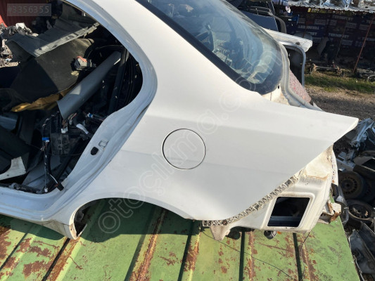 MİTSUBİSHİ LANCER ARKA ÇAMURLUK SOL MONTECAR 2