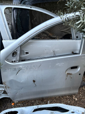 Dacia Stepway sol ön kapı 801016752R 2017