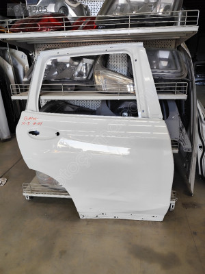 BMW X3 G-01 SAĞ ARKA KAPI