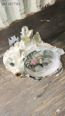 FORD TRANSİT ÖNDEN ÇEKER ŞANZUMAN ÇEVİK OTO ÇIKMA BURSA