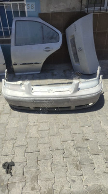 Volkswagen Bora ön tampon