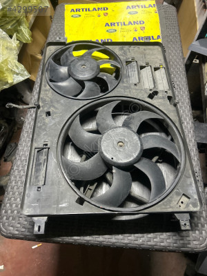 Lantrover firlendir fan