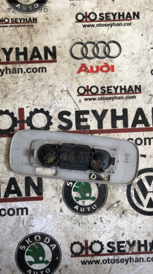 3C0947133 Volkswagen Golf 6 arka tavan lambası kaplaması