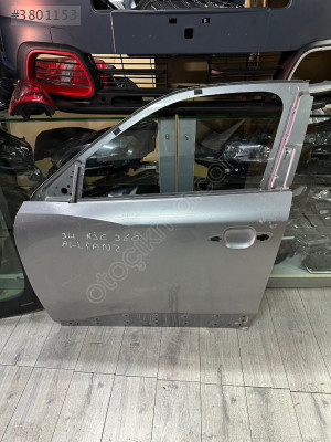 Peugeot 2008 sol ön kapı