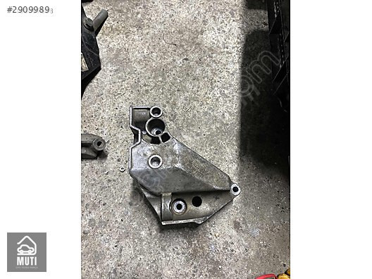 Motor Kulağı Alt Braketi Sağ Aleminyum Bora Golf 98-04 038199207