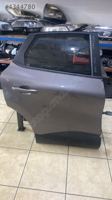 RENAULT CAPTUR SAĞ ARKA KAPI