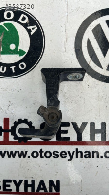 5H0833401A Passat b8.5 b8 sol ön arka uyumlu kapı üst menteşesi