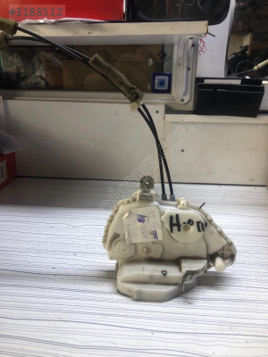 Honda cıvıc 2008 sağ kapı kilit