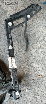 Opel Insignia sağ arka tampon braketi