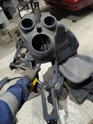 mitsubishi colt vites konsolu trim.