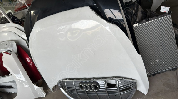 Hyundai Tucson motor kaputu lokallik