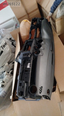 Duster 2018  sıfır orjinal göğüs