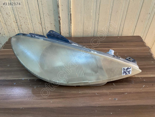 PEUGEOT 206 SAĞ FAR ORJİNAL ÇIKMA 2.ÜRÜN 98-05 MODEL