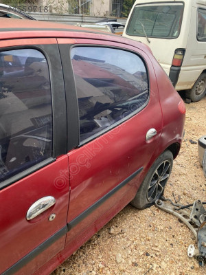 PEUGEOT 206 SAĞ ARKA KAPI ORJINAL ÇIKMA