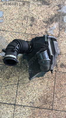 Dacia duster hava filtre kutusu 165002896r