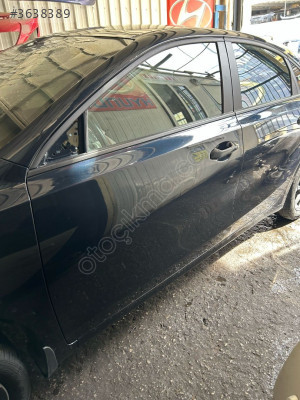 KİA CERATO SOL ÖN KAPI ORJİNAL