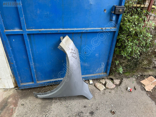 Ford Kuga sol ön çamurluk 2020 sonrası