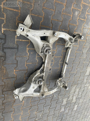 BMW 740 730 G11 ÇIKMA MOTOR TRAVERSİ