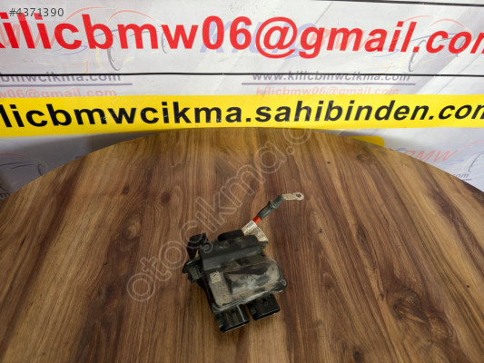 BMW X5 X6 F15 F16 AKÜ AKIM DAĞITICI 61149285505