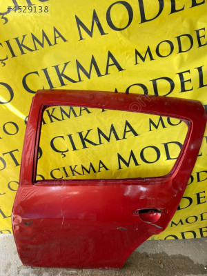 DACİA SANDERO SOL ARKA KAPI