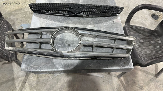 Mercedes C kasa 204 kasa ön panjur