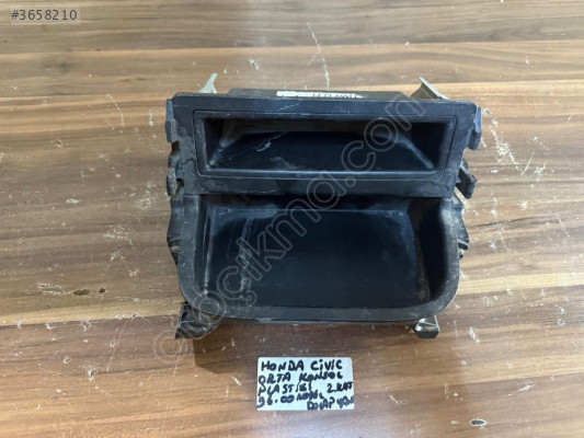 HONDA CİVİC ORTA KONSOL PLASTİĞİ 96-00 MODEL ORJİNAL ÇIKMA