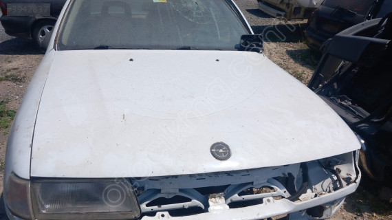 OPEL VECTRA A KAPUT.OTO ERKAN ÜNYE