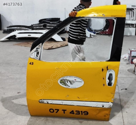 2013/2023 FİAT DOBLO BEYAZ SOL ÖN KAPI ORJINAL