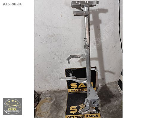 204628156 A2046800655 MERCEDES W204 TORPİDO DEMİRİ GÖGÜS DEMİRİ