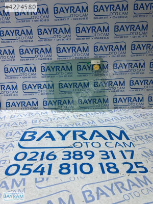 MERCEDES W201 ARKA KAPI CAMI SAĞ