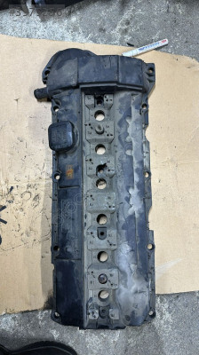 1928402937 bmw m52 orjinal çıkma külbütör kapağı S2 MUST35