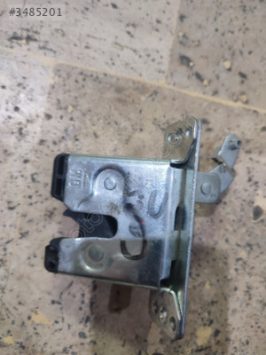 Opel Corsa c çıkma arka bagaj kilidi orjinal gm tertemiz